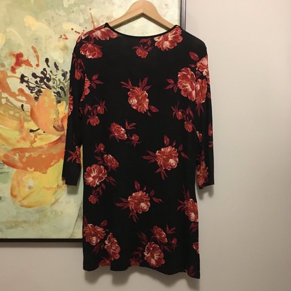 Gilmour Canadian Vancouver Soft Floral Bamboo Ballet Sleeve Dress - Picture 2 of 11